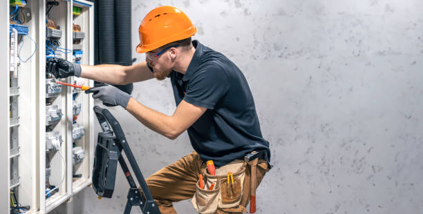 Best Licensed Electrician  in East Norwich, NY